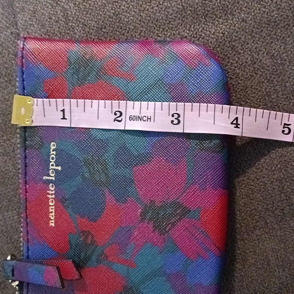 Nanette Lepore Floral 🌼 Coin purse 🌹 nwot - Picture 3 of 9